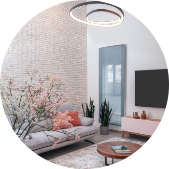 אני מסתכלת על החלל